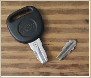 Cranston Locksmith Service Cranston, RI 401-856-9188 - 14-broken-key