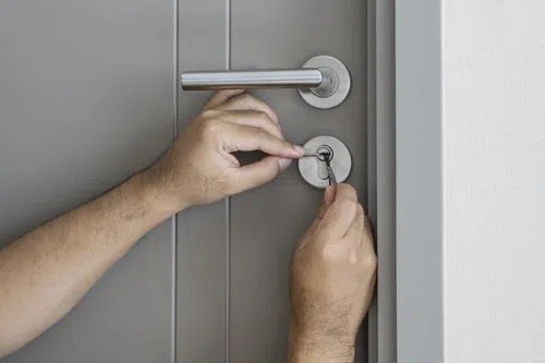 Cranston Locksmith Service Cranston, RI 401-856-9188 Cranston Locksmith Service Cranston, RI 401-856-9188 - zip-01